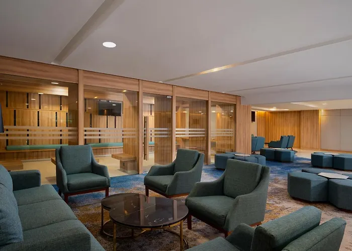Anara Airport Hotel