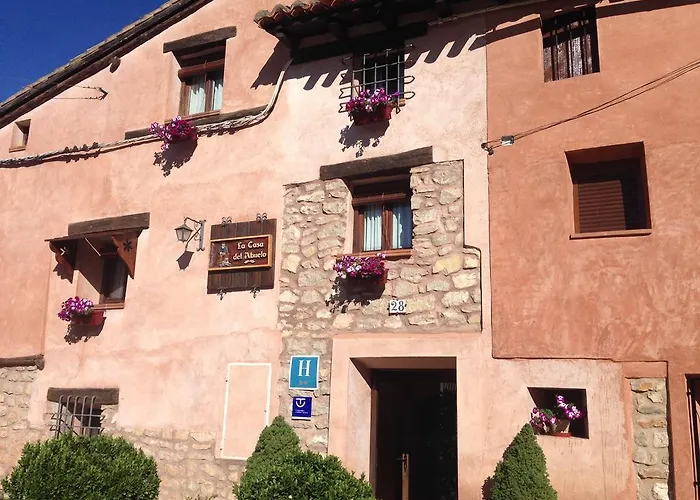Hotel La Casa Del Abuelo