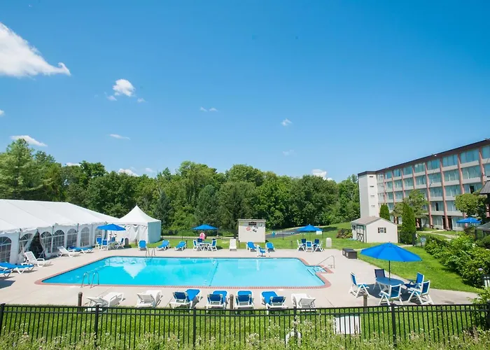 Chester Hotel And Conference Center