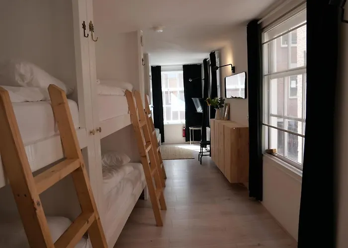 Tiny Private City Rooms Haarlem