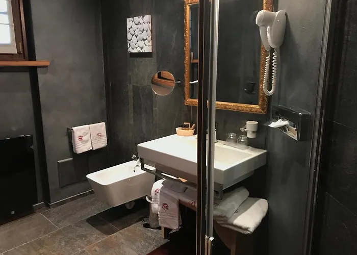 Relais Du Chateau Blanc