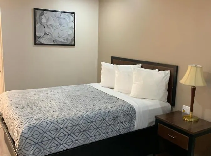 Westport Station Motel