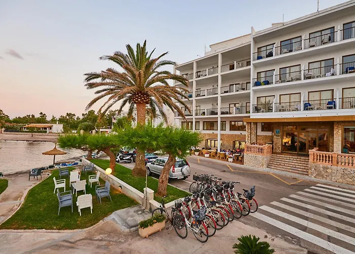 Hotel More