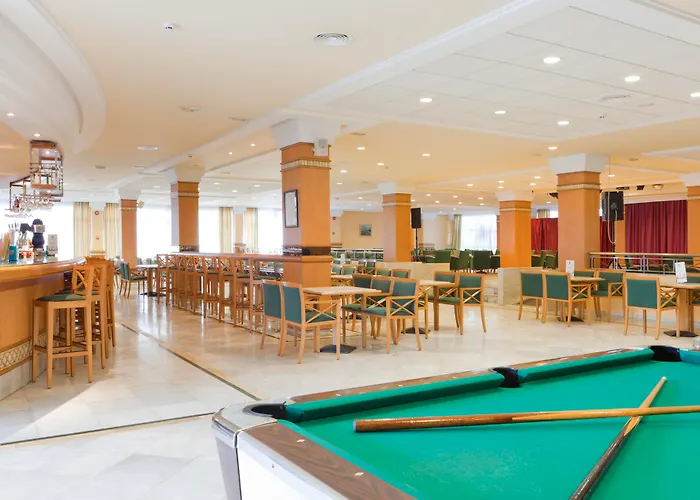 Hotel Samos (Adults Only)