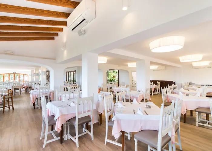 Hotel Na Taconera Sport & Relax