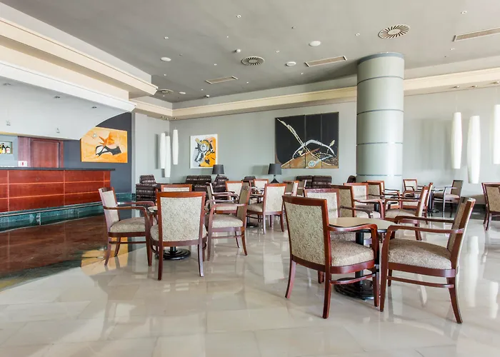 Landmar Costa Los Gigantes Family Resort