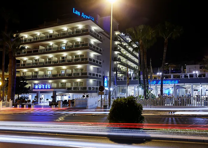 Hotel Las Arenas Affiliated by Meliá