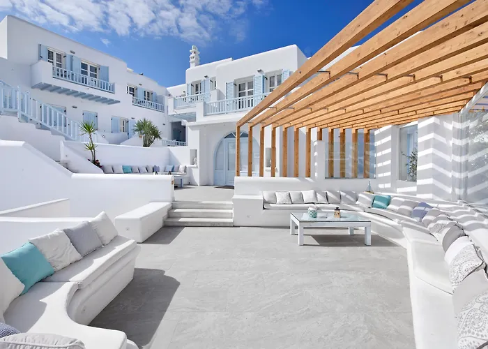 Petinos Beach Hotel