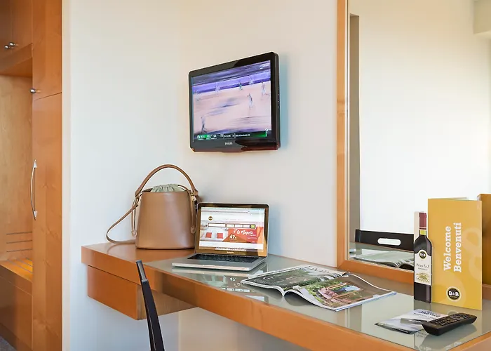 B&B Hotel Pisa Airport