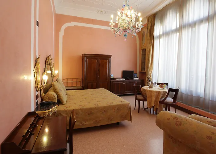 Hotel San Moise Venedig