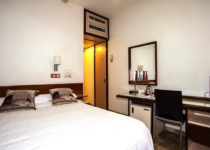 Canova Hotel