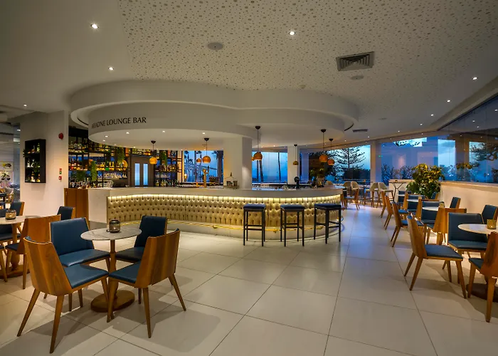 Leonardo Plaza Cypria Maris Beach Hotel & Spa (Adults Only)