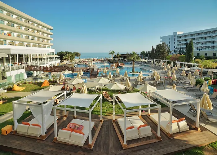 Melissi Beach Hotel & Spa
