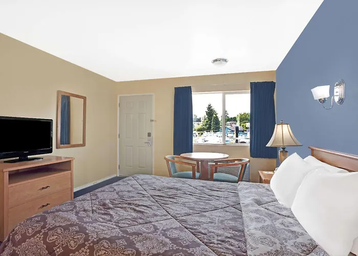 Days Inn By Wyndham Seattle North Of Downtown