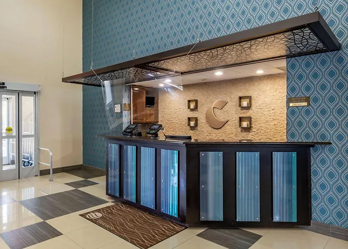 Comfort Suites Pineville - Ballantyne Area