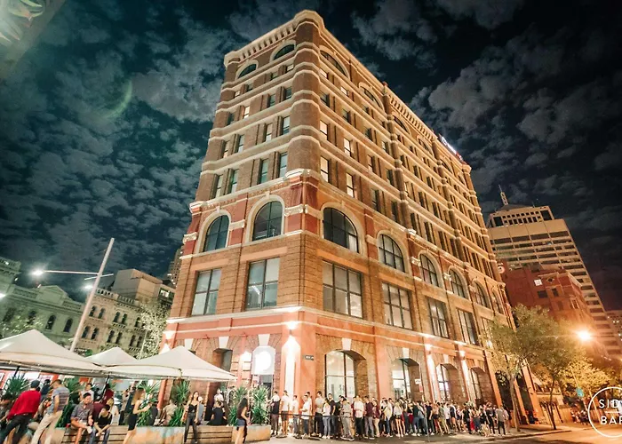 Wake Up! Sydney Central (Adults Only)