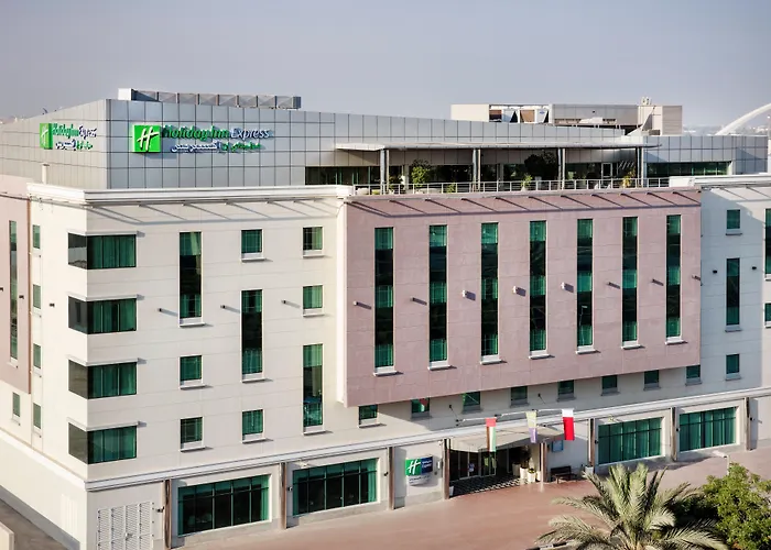 Holiday Inn Express Dubai Safa Park By Ihg