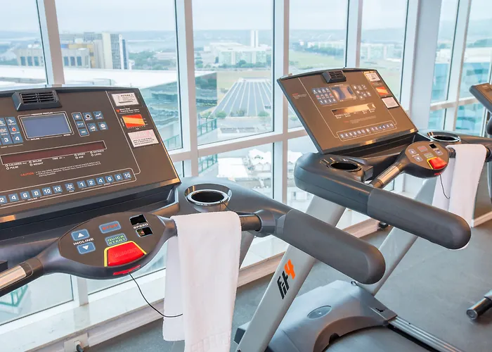 Saint Moritz Hplus Express