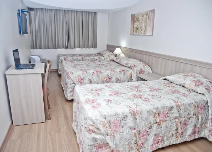 Hotel Golden Park Curitiba By Nacional Inn
