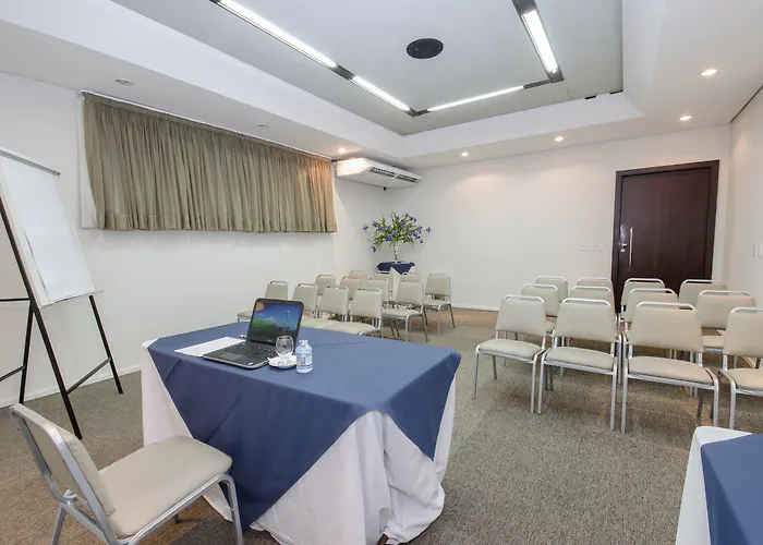 Hotel Adrianopolis All Suites