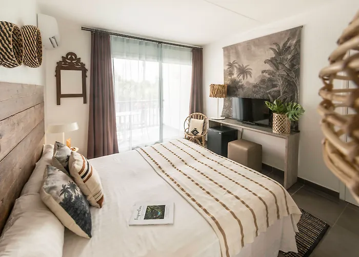 Bwa Chik Hotel & Golf