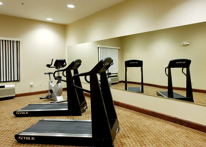 Holiday Inn Express & Suites Sylacauga