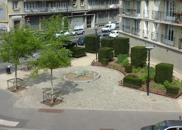 Hotel Carmin