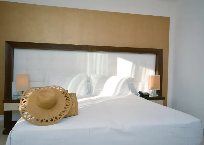 Apulia Hotel Vittoria Resort Pool & Spa