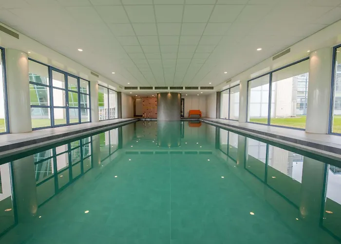 Flonk Hotel Groningen Zuid, BW Signature Collection