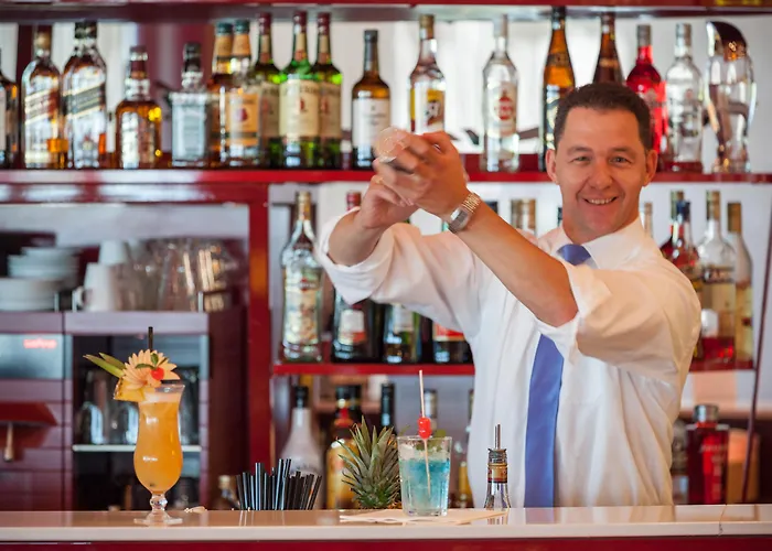 Airport Hotel Basel - Convenient&Friendly