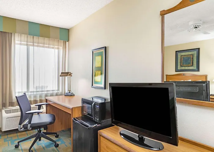 La Quinta By Wyndham El Paso East