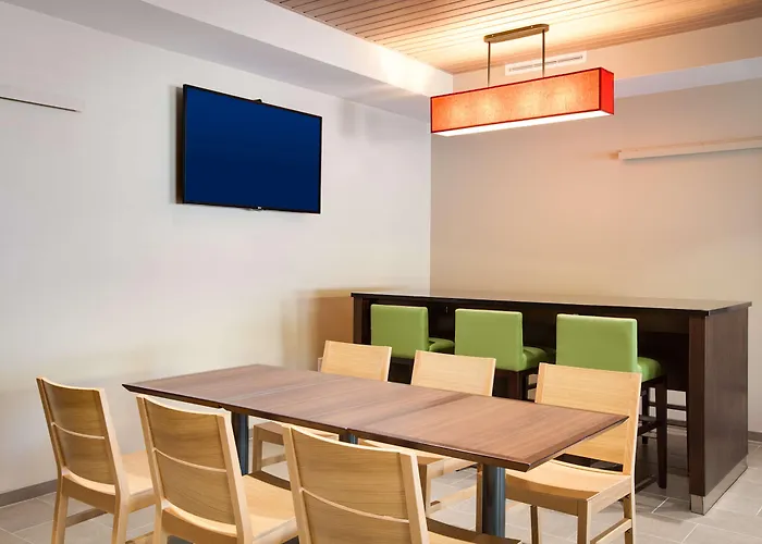Country Inn & Suites By Radisson, Springfield Southeast