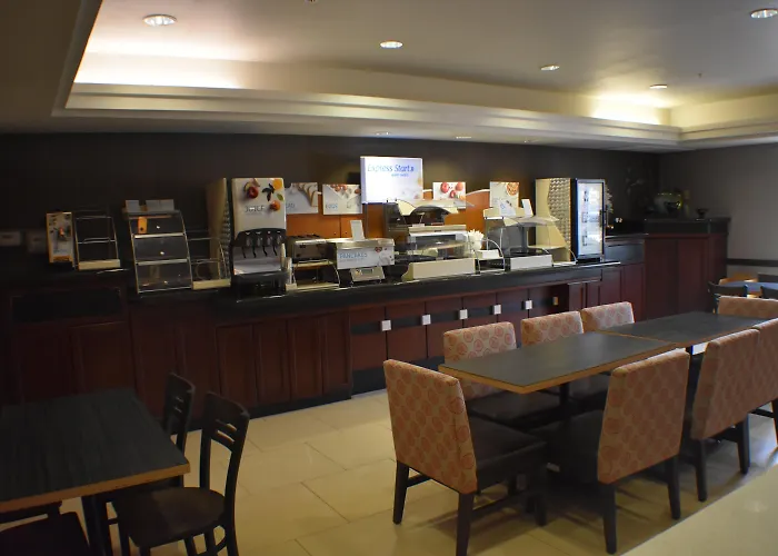 Country Inn & Suites By Radisson, Garden City, Ks