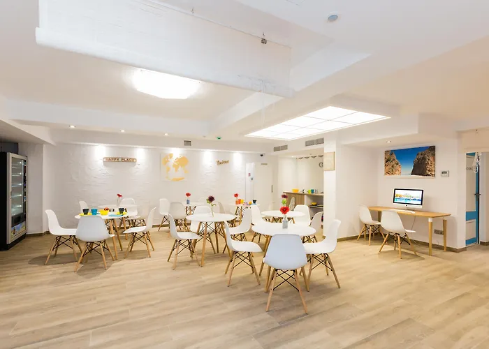 Singular Hostel By Eurotels - Albergue Juvenil