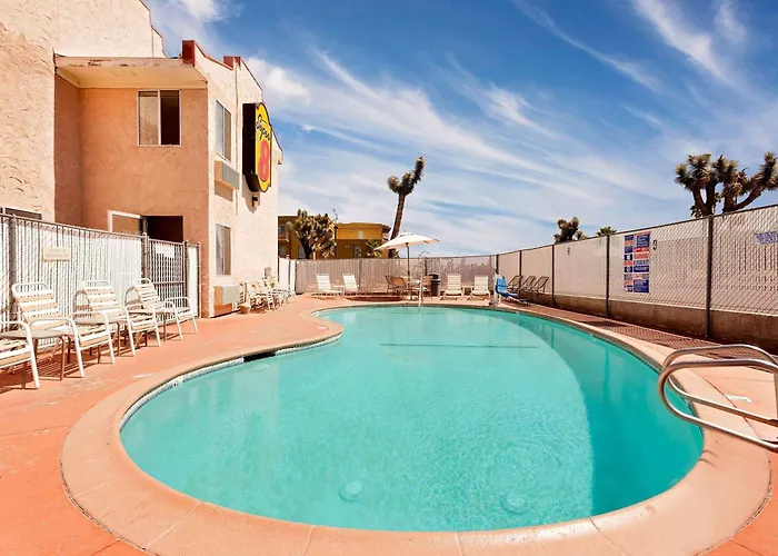 Super 8 By Wyndham Yucca Val/Joshua Tree Nat Pk Area