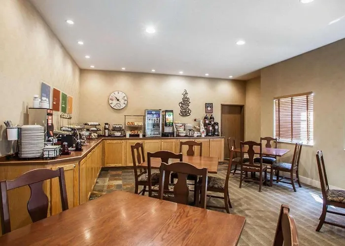 Comfort Inn & Suites Macon