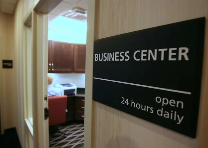Hampton Inn By Hilton Fort Saskatchewan