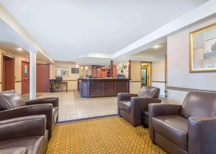 Gold Circle Inn