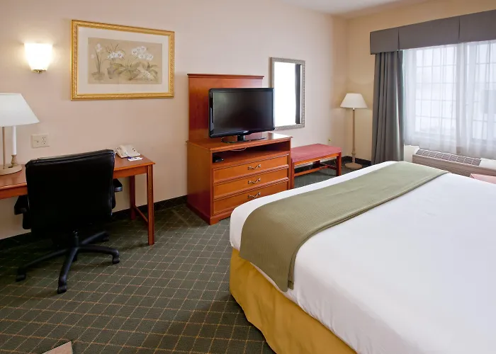 Holiday Inn Express Lebanon By Ihg
