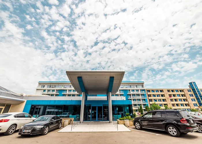 Bavaria Blu Hotel And Conference Centre