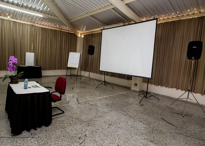 Hotel Golden Park Campinas Viracopos By Nacional Inn
