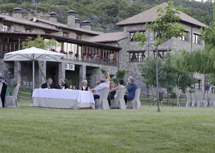 Hotel & Spa Pena Montanesa