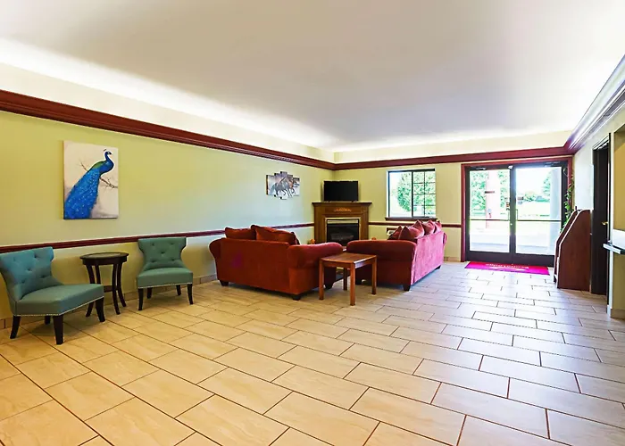 Econo Lodge Inn & Suites Ripley