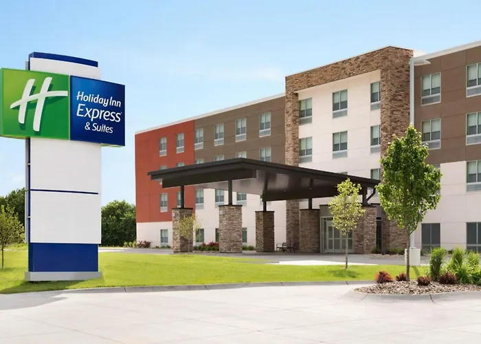 Holiday Inn Express & Suites Latta By Ihg