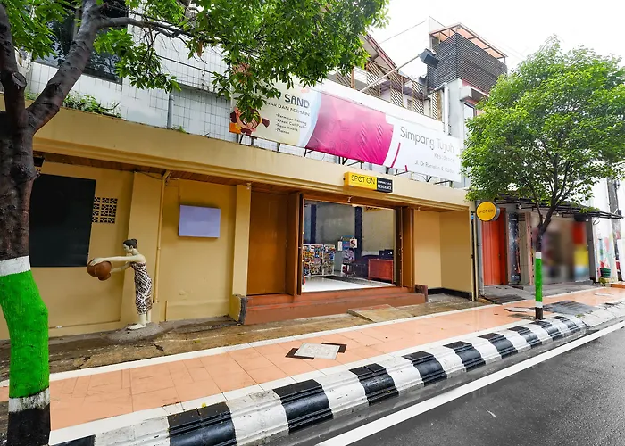 Oyo 2240 Simpang Tujuh Residence