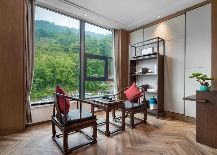 Holiday Inn Resort Mengding Mountain, An Ihg Hotel