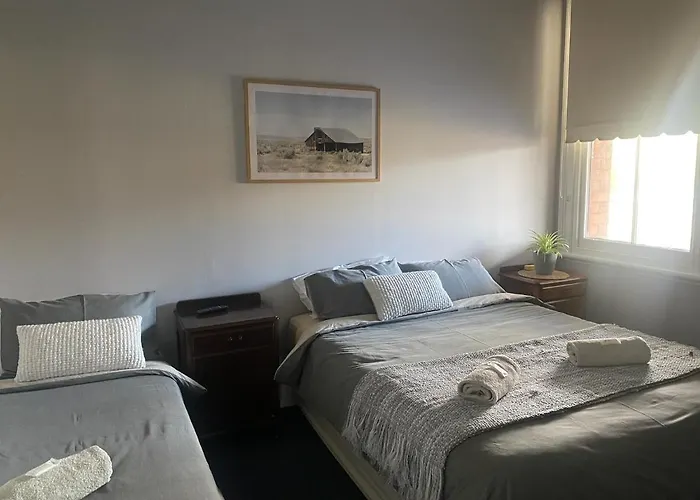 Bank Hotel Dungog