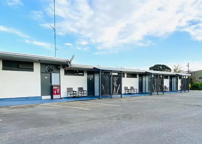 Mid Valley Motel