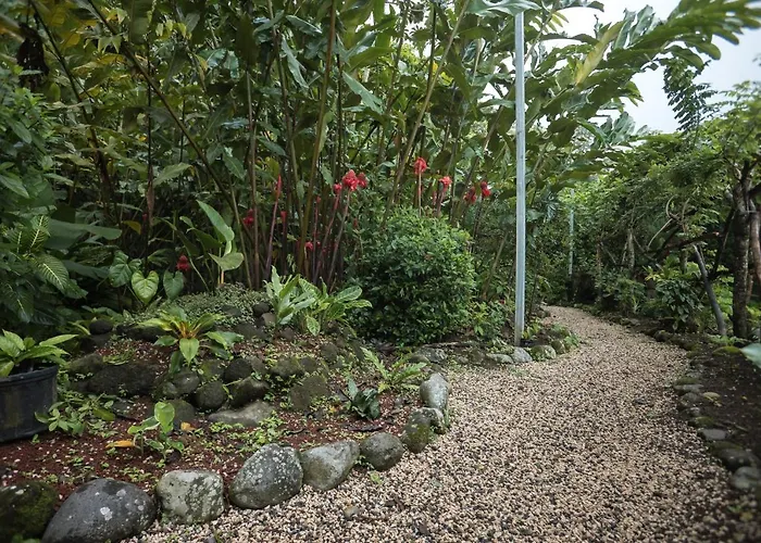 Cabanas Del Rio