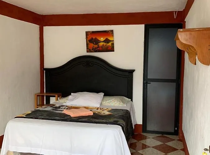 Hotel Villa Del Lago, Gladys